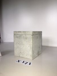 betonnen design box urn