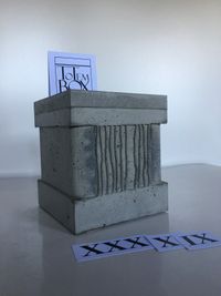 betonnen design box urn